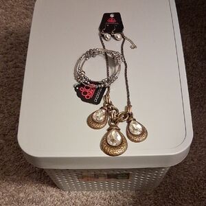 Paparazzi Gold and Silver Necklace Set
